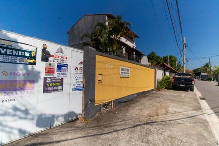 Casa à venda com 205m², 3 quartos e 5 vagasPlaquinha 