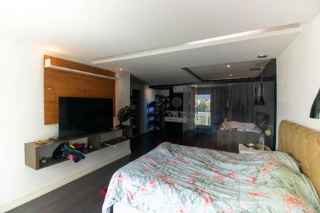 Casa à venda com 205m², 3 quartos e 5 vagasSuíte 2