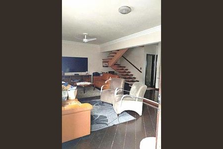 Casa à venda com 3 quartos, 330m² em Vila Camilópolis, Santo André