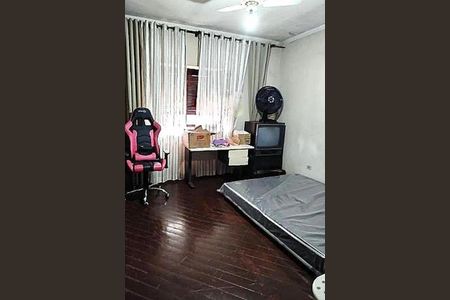 Casa à venda com 3 quartos, 330m² em Vila Camilópolis, Santo André