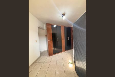 Casa à venda com 228m², 4 quartos e 2 vagasFoto 07