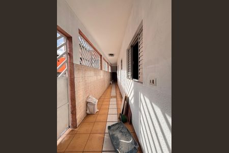 Casa à venda com 228m², 4 quartos e 2 vagasFoto 09