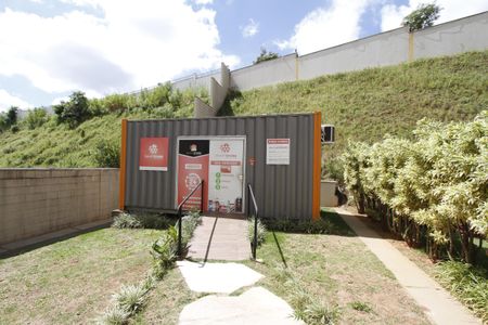 Apartamento à venda com 71m², 3 quartos e 2 vagasmercado
