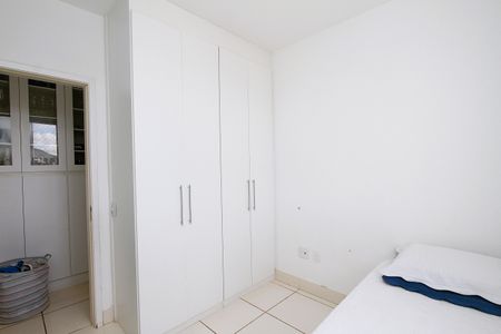 Apartamento à venda com 71m², 3 quartos e 2 vagasQuarto 1