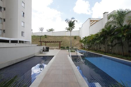 Apartamento à venda com 71m², 3 quartos e 2 vagasÁrea comum - Piscina