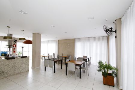 Apartamento à venda com 71m², 3 quartos e 2 vagasÁrea comum - Salão de festas