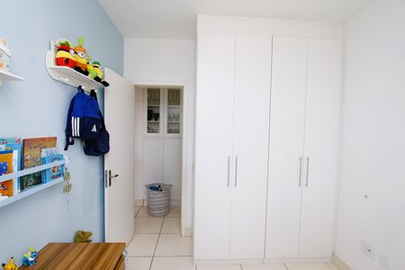 Apartamento à venda com 71m², 3 quartos e 2 vagasQuarto 1