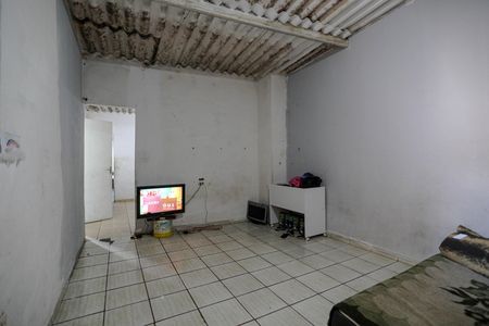 Quarto de casa para alugar com 1 quarto, 30m² em Jardim Capim-guassu, Ferraz de Vasconcelos