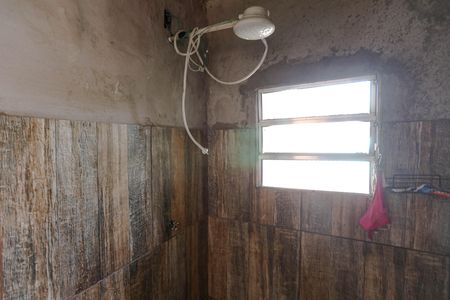 Banheiro de casa para alugar com 1 quarto, 30m² em Jardim Capim-guassu, Ferraz de Vasconcelos