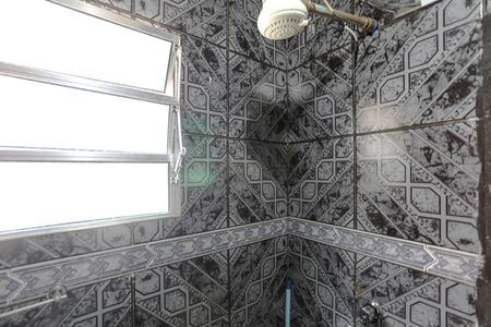 Casa para alugar com 30m², 2 quartos e sem vaga Casa para alugar com 30m², 2 quartos e sem vagaBanheiro