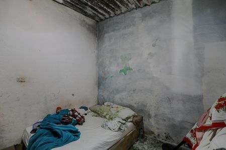 Quarto 1 de casa para alugar com 2 quartos, 30m² em Jardim Capim-guassu, Ferraz de Vasconcelos