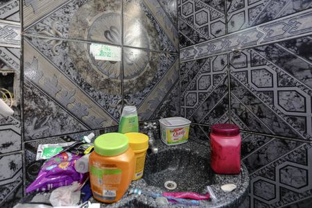 Casa para alugar com 30m², 2 quartos e sem vaga Casa para alugar com 30m², 2 quartos e sem vagaBanheiro