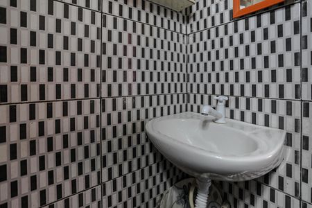 Casa para alugar com 40m², 1 quarto e sem vagaBanheiro