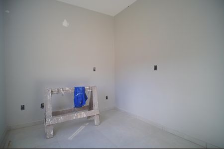 Casa à venda com 48m², 2 quartos e 2 vagasQuarto 1
