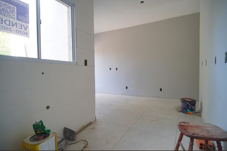 Casa à venda com 48m², 2 quartos e 2 vagasCozinha
