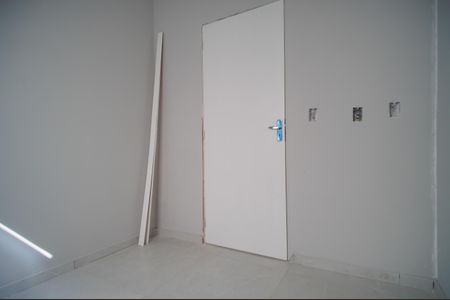 Casa à venda com 48m², 2 quartos e 2 vagasQuarto 2