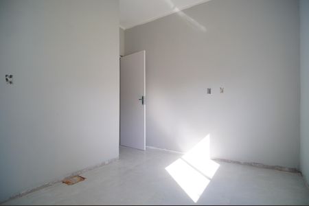 Casa à venda com 48m², 2 quartos e 2 vagasQuarto 1