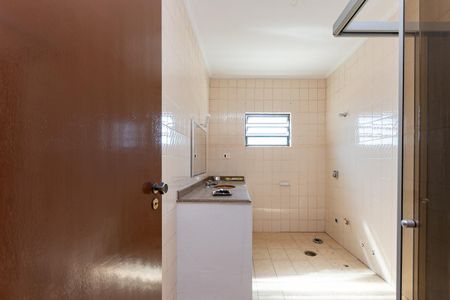 Casa para alugar com 400m², 6 quartos e 6 vagas Casa para alugar com 400m², 6 quartos e 6 vagasBanheiro do quarto 1 Suíte
