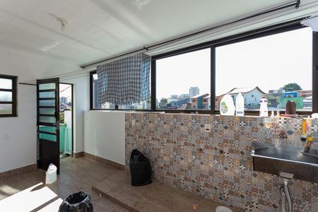 Casa para alugar com 400m², 6 quartos e 6 vagas Casa para alugar com 400m², 6 quartos e 6 vagasÁrea de Serviço