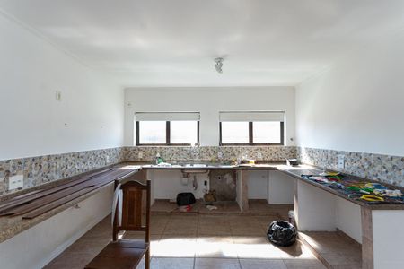 Casa para alugar com 400m², 6 quartos e 6 vagas Casa para alugar com 400m², 6 quartos e 6 vagasCozinha