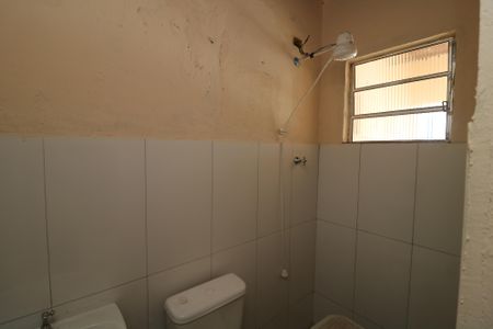 Banheiro de casa para alugar com 1 quarto, 53m² em Vila Independencia, São Paulo