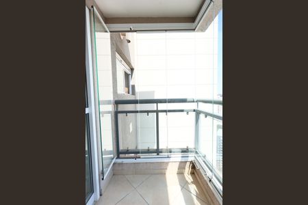 varanda de apartamento para alugar com 2 quartos, 51m² em Vila Andrade, São Paulo