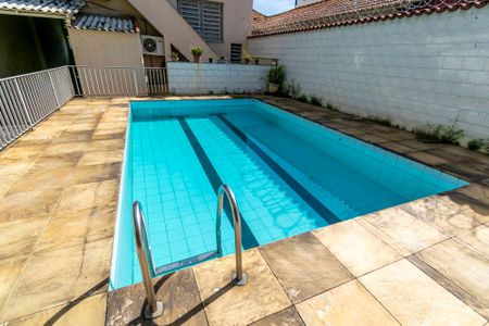 Casa para alugar com 600m², 3 quartos e 3 vagasPiscina