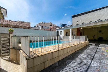 Casa para alugar com 600m², 3 quartos e 3 vagasPiscina