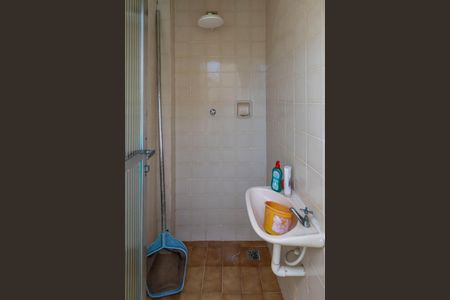 Casa para alugar com 600m², 3 quartos e 3 vagasBanheiro da Piscina