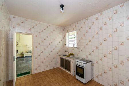 Casa para alugar com 600m², 3 quartos e 3 vagasCozinha dos fundos