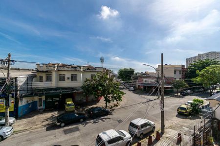Vista da Sala de casa para alugar com 3 quartos, 600m² em Bonsucesso, Rio de Janeiro