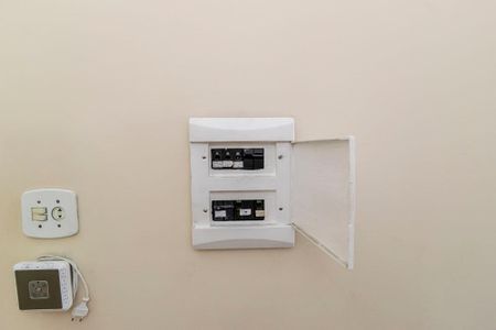 Casa para alugar com 600m², 3 quartos e 3 vagasCorredor da entrada