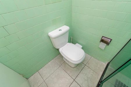 Casa para alugar com 600m², 3 quartos e 3 vagasBanheiro Social