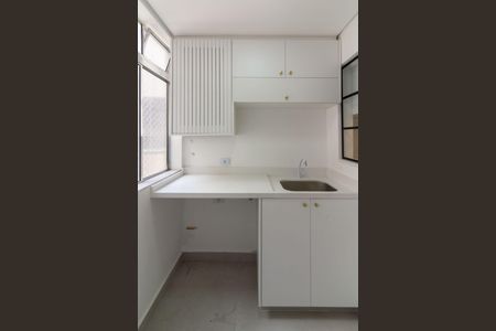 Apartamento para alugar com 64m², 3 quartos e 1 vagaÁrea de Serviço