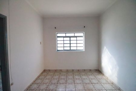 Casa para alugar com 72m², 2 quartos e 1 vagaSala