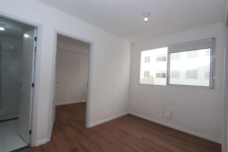 Sala de apartamento para alugar com 2 quartos, 32m² em Parque São Lourenço, São Paulo