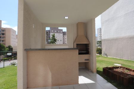 Apartamento para alugar com 32m², 2 quartos e sem vagaÁrea comum - Churrasqueira