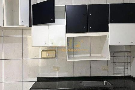 Casa à venda com 3 quartos, 145m² em Km 18, Osasco