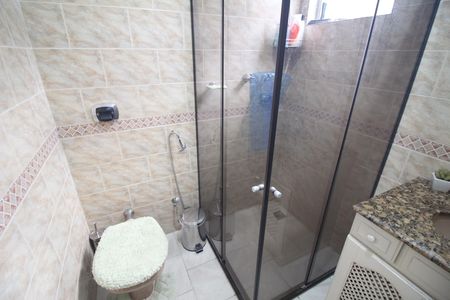 Casa à venda com 110m², 3 quartos e 2 vagasBanheiro