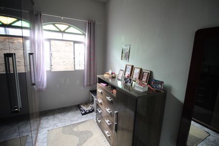 Casa à venda com 110m², 3 quartos e 2 vagasQuarto 2