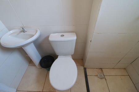 Apartamento para alugar com 45m², 2 quartos e 1 vagaBanheiro 