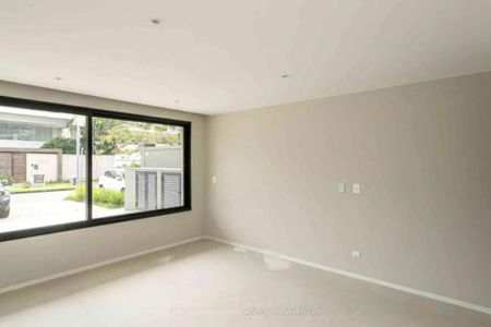 Casa à venda com 7 quartos, 840m² em Barra da Tijuca, Rio de Janeiro