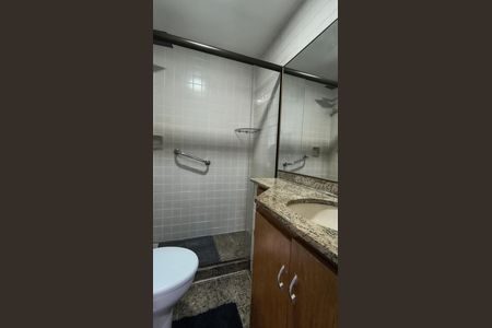Apartamento para alugar com 100m², 3 quartos e 2 vagasBanheiro da Suíte 