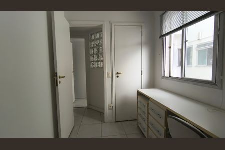 Apartamento para alugar com 100m², 3 quartos e 2 vagasQuarto 2