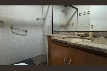 Apartamento para alugar com 100m², 3 quartos e 2 vagasBanheiro da Suíte 
