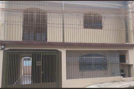 Casa à venda com 150m², 3 quartos e 1 vagaFachada