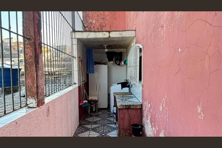 Casa à venda com 150m², 3 quartos e 1 vagaÁrea de serviço