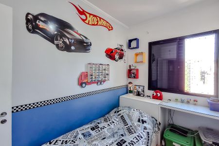 Apartamento à venda com 75m², 3 quartos e 2 vagasQuarto 1