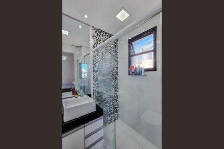 Apartamento à venda com 75m², 3 quartos e 2 vagasBanheiro da Suíte