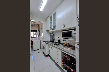 Apartamento à venda com 75m², 3 quartos e 2 vagasCozinha